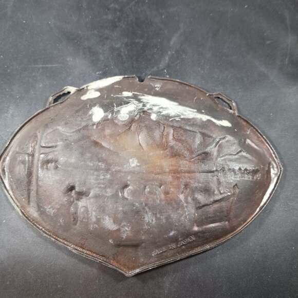 Alaska Souvenir Painted Metal Tray Totem Dogsled Land of the Midnight Sun Japan - Picture 3 of 7